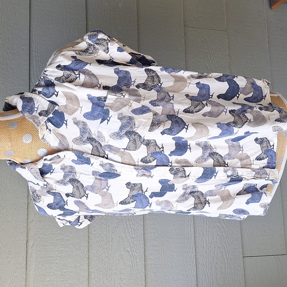 Cotton Rye Chicken Print Rolled Sleeve Buttondown Shirt Size Medium Farm Country